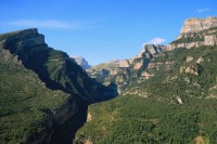 /album/fotogaleria/pyreneje-canyon-de-anisclo-in-parque-nacional-ordesa-y-monte-perdido-spain-jpg/